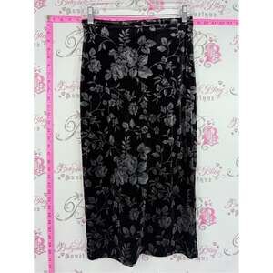 GAP skirt Black Velvet Midi Skirt with Gray Floral Burnout